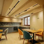 Zen Den Guest house 3*