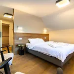 Zen Den Guest house Brasov
