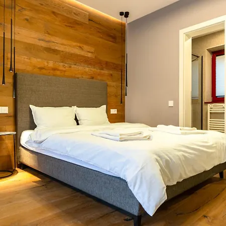 Zen Den 3* Braşov