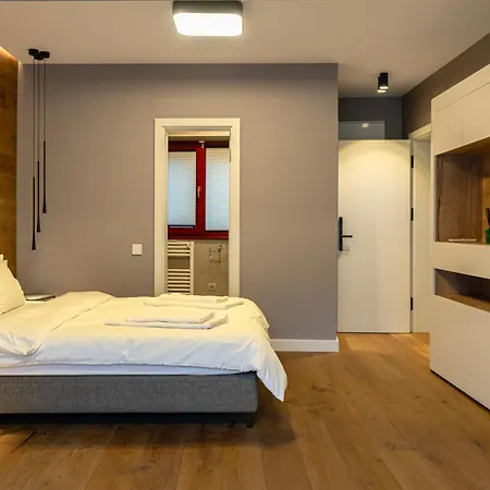 Zen Den