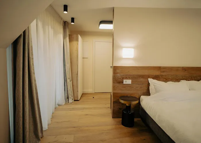 Zen Den Guest house Brasov